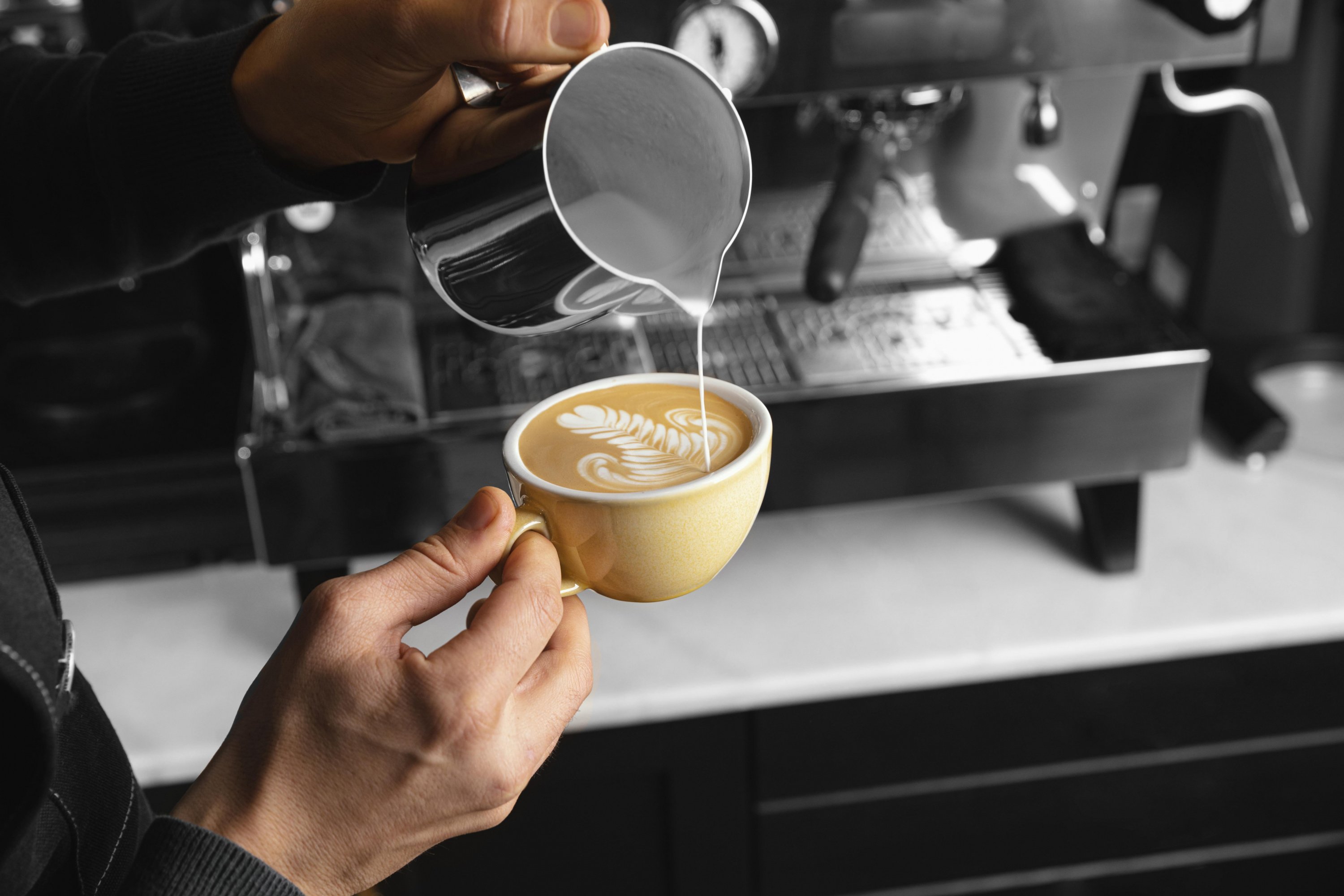 Wecken Sie Ihren Tag mit uns: Regelmäßige Lieferung von frischem Kaffee direkt an Ihre Haustür